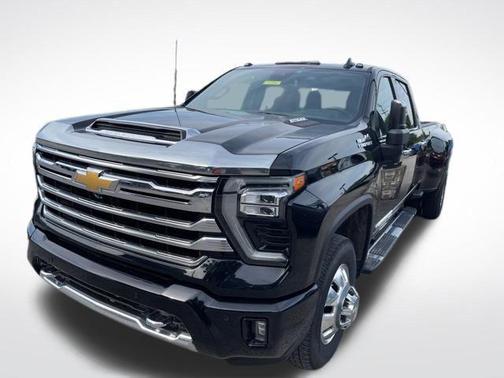 Black 2024 Chevrolet Silverado 3500 High Country