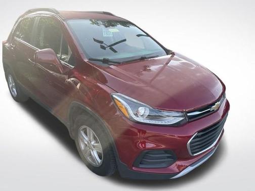 Cajun Red Tintcoat 2019 Chevrolet Trax LT