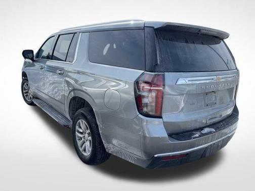 2023 Chevrolet Suburban LT