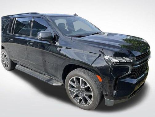 Black 2022 Chevrolet Suburban RST