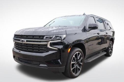 Black 2022 Chevrolet Suburban RST
