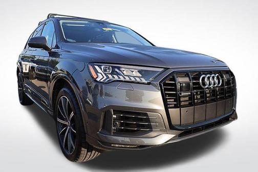 2024 Audi Q7 55 Premium Plus