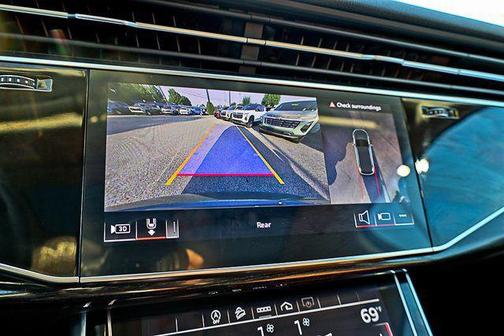 2024 Audi Q7 55 Premium Plus