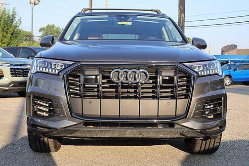 2024 Audi Q7 55 Premium Plus