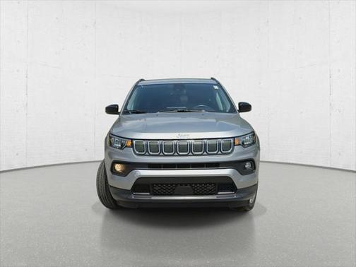 2022 Jeep Compass Latitude Lux 4x4