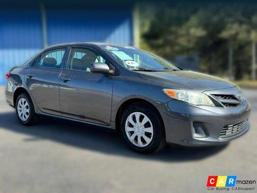 Gray 2013 Toyota Corolla L