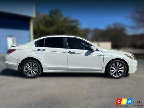 White 2011 Honda Accord EX-L