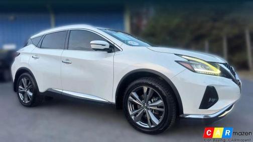 White 2019 Nissan Murano Platinum