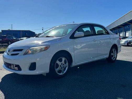 2011 Toyota Corolla LE