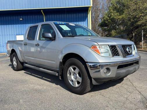2008 Nissan Frontier SE Crew Cab