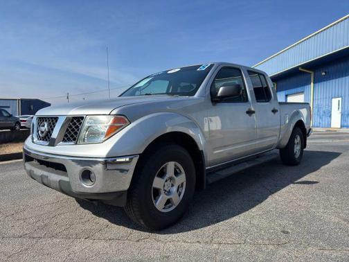 2008 Nissan Frontier SE Crew Cab