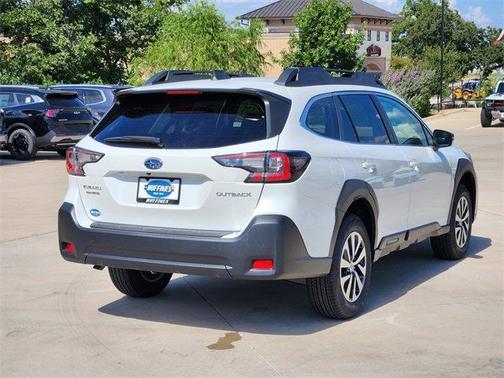 2025 Subaru Outback Premium