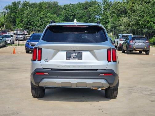 Sparkling Silver 2022 Kia Sorento SX Prestige