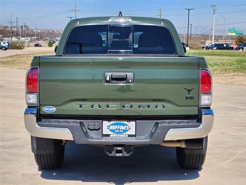 2022 Toyota Tacoma TRD Off Road