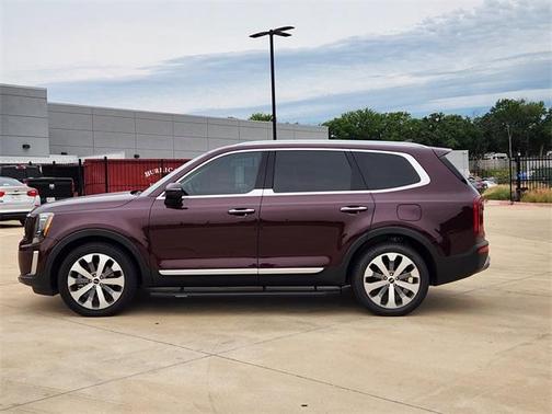 2022 Kia Telluride S