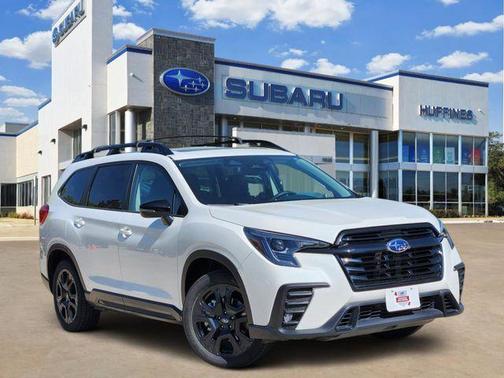 Crystal White Pearl 2023 Subaru Ascent Onyx Edition