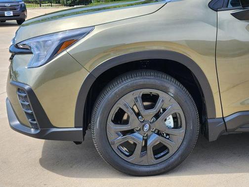 Autumn Green Metallic 2026 Subaru Ascent Onyx Edition Touring