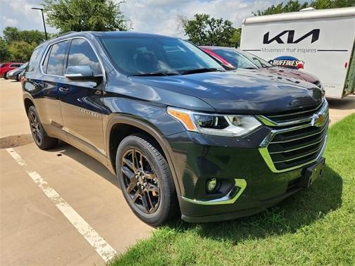 2021 Chevrolet Traverse LT Cloth