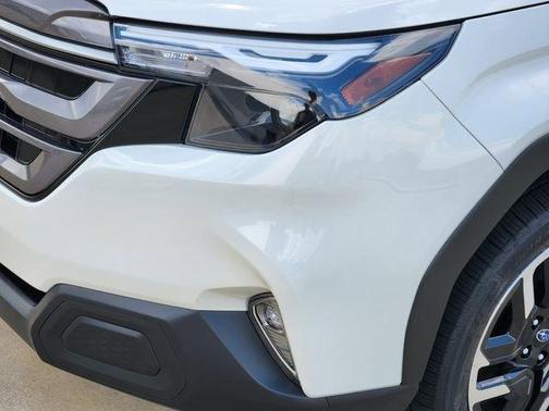 Crystal White Pearl 2026 Subaru Forester Premium