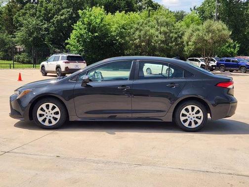 UNDERGROUND 2024 Toyota Corolla LE