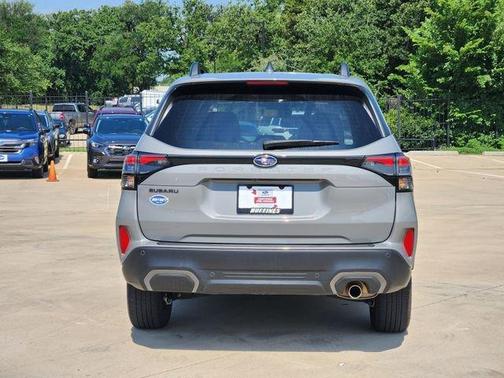Riverrock Green 2025 Subaru Forester Limited