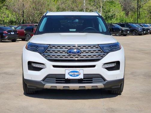 Star White 2023 Ford Explorer Limited