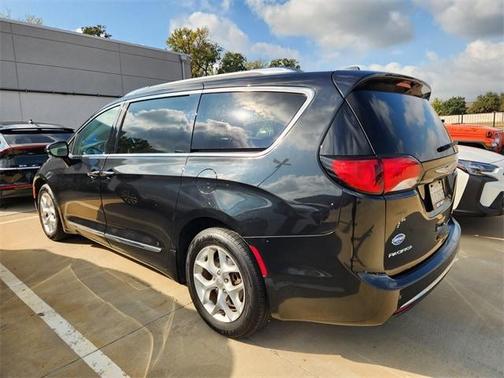 2020 Chrysler Pacifica Limited