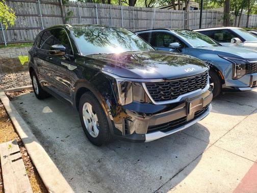 Ebony Black 2026 Kia Sorento LX