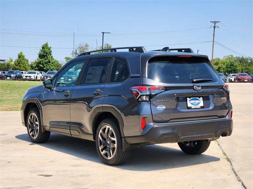 2025 Subaru Forester Hybrid Premium