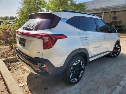 2024 Kia Seltos SX