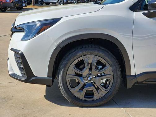 Crystal White Pearl 2026 Subaru Ascent Onyx Edition Touring