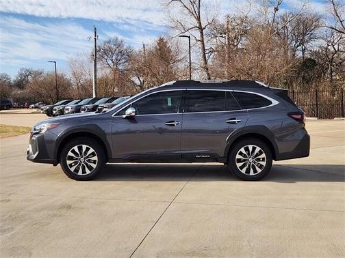 2023 Subaru Outback Touring