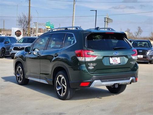 2022 Subaru Forester Touring
