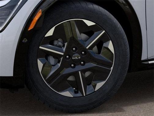 2025 Kia EV6 Wind
