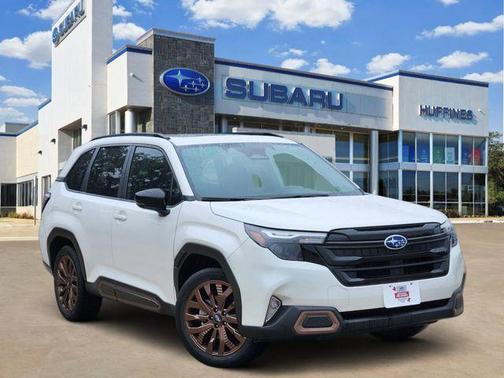 Crystal White Pearl 2025 Subaru Forester Sport