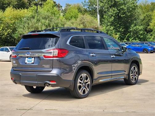 2025 Subaru Ascent Touring