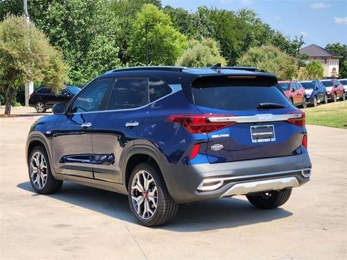 2023 Kia Seltos SX