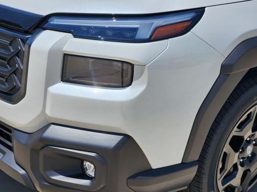 Crystal White Pearl 2026 Subaru Outback Limited