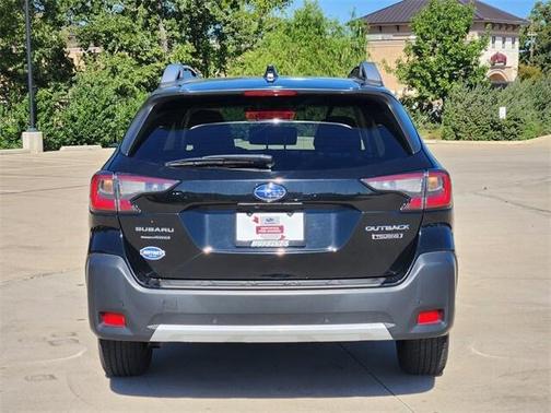 2023 Subaru Outback Touring