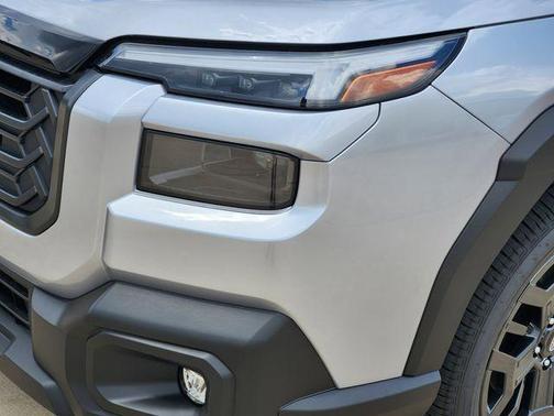 Ice Silver Metallic 2026 Subaru Outback Limited XT