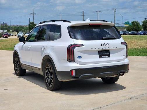 Glacial White Pearl 2025 Kia Telluride SX X-Line