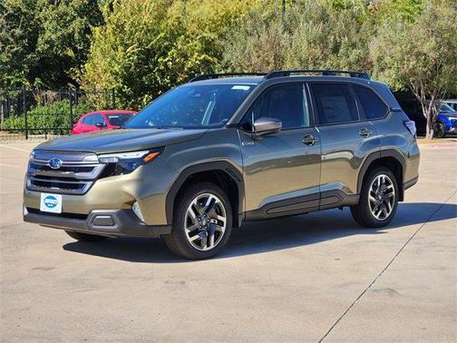 2025 Subaru Forester Hybrid Premium
