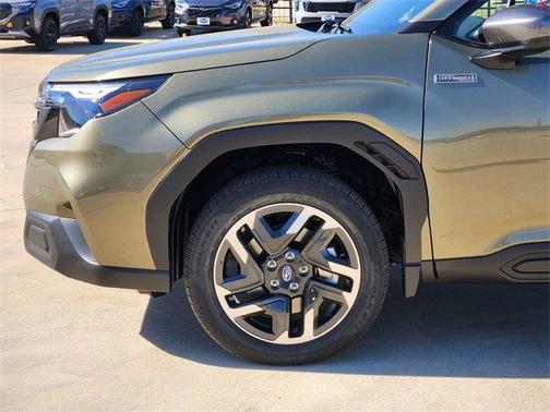 2025 Subaru Forester Hybrid Premium