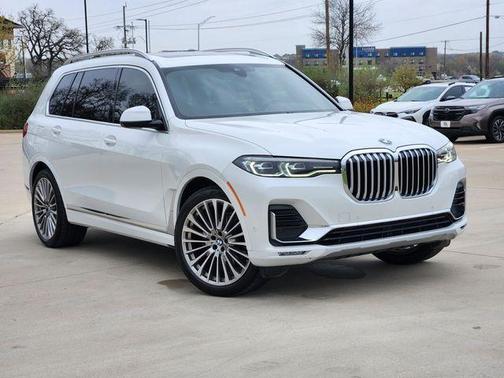 2022 BMW X7 xDrive40i