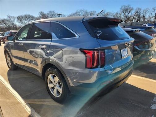 2021 Kia Sorento LX
