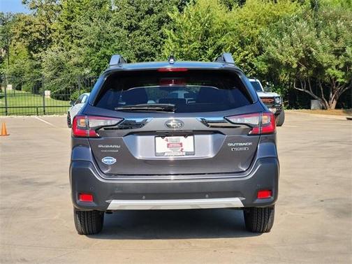 2023 Subaru Outback Touring