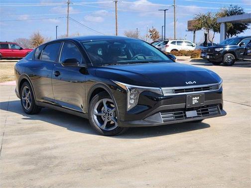 2025 Kia K4 