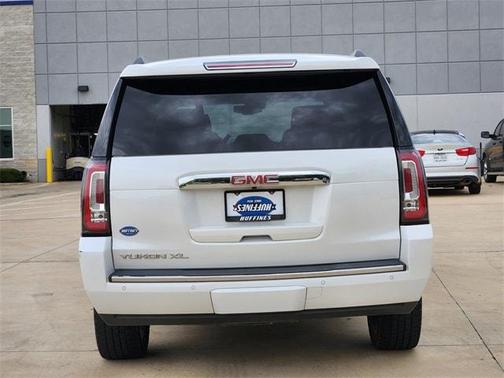 2018 GMC Yukon XL Denali