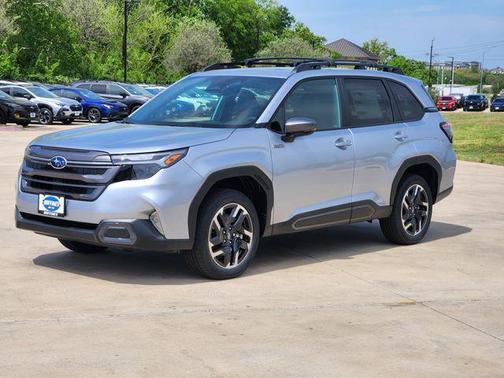 Ice Silver Metallic 2026 Subaru Forester Limited