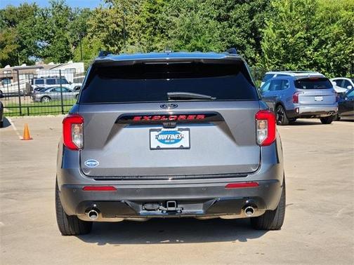 2024 Ford Explorer ST-Line